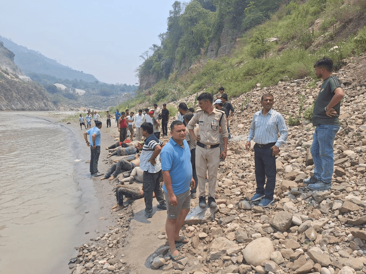 बद्रीनाथ हाईवे पर हुआ बड़ा सड़क हादसा