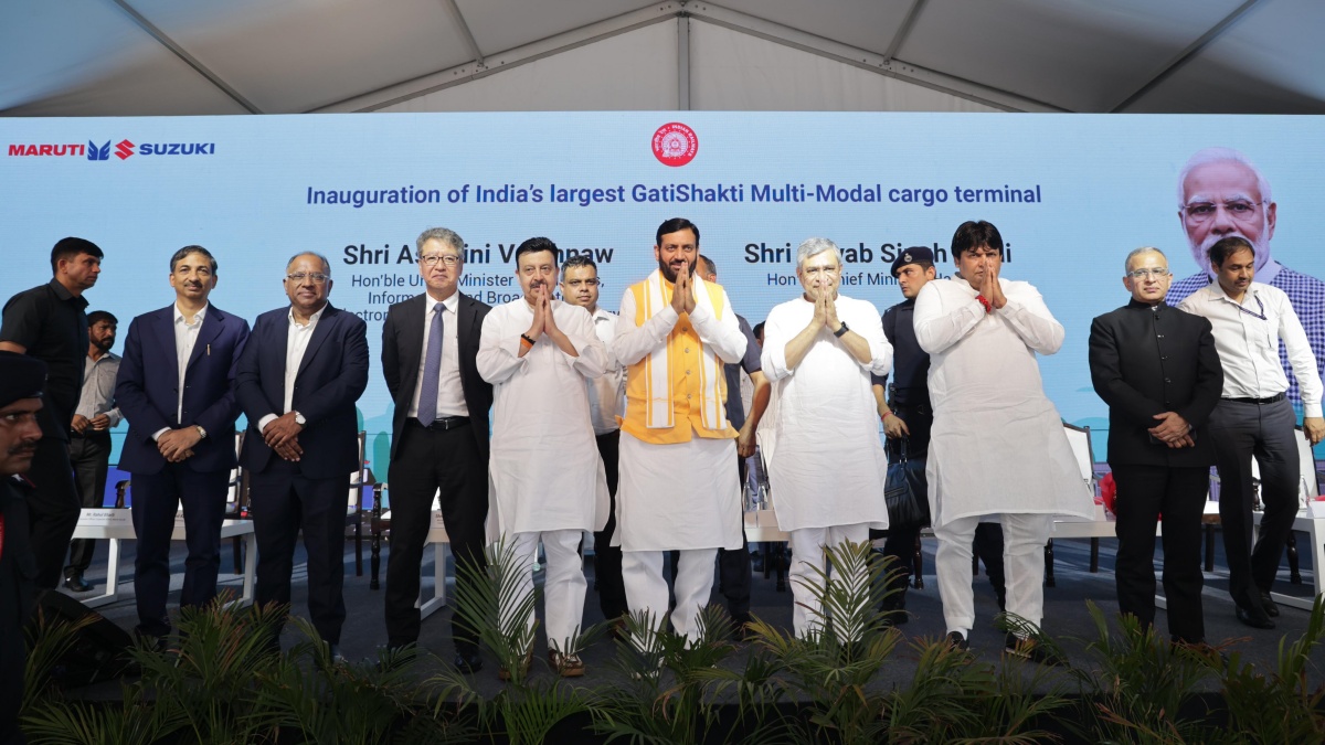 Union Railway Minister Ashwini Vaishnav and Haryana Chief Minister Nayab Singh Saini inaugurated it