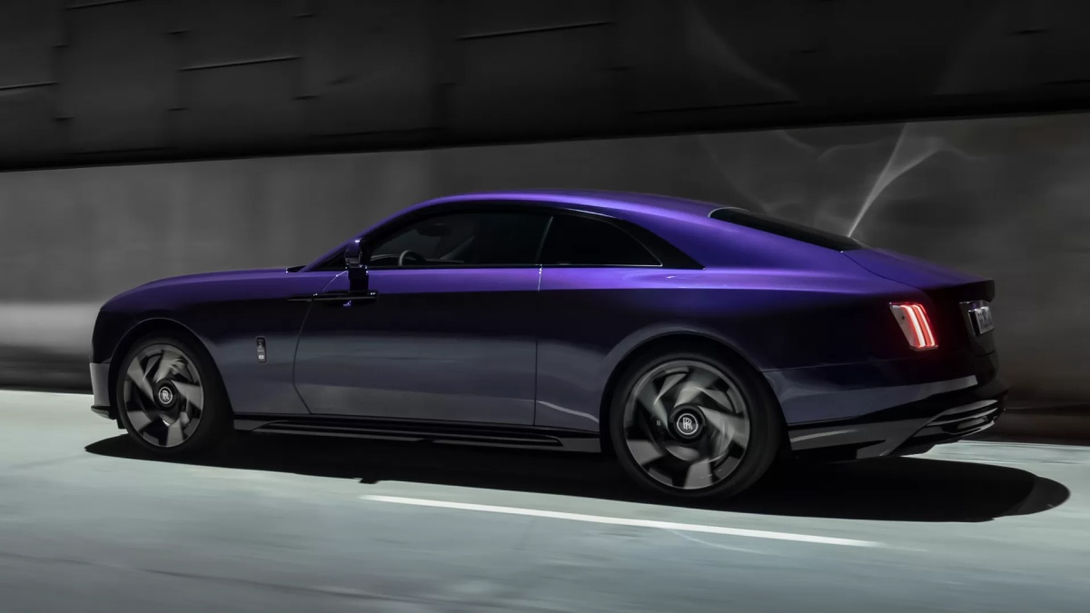 Rolls-Royce Spectre Black Badge