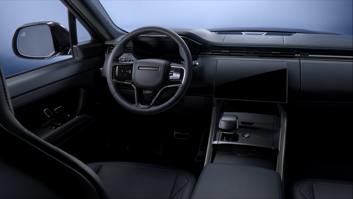 Range Rover Sport SV Black Edition