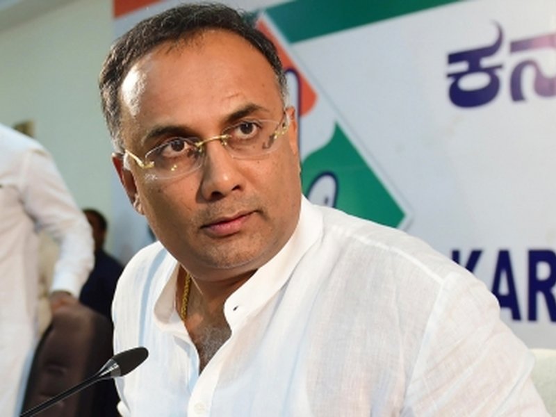कोविड वैक्सीन और हार्ट अटैक के बीच अभी कोई संबंध साबित नहीं, रिपोर्ट का इंतजार : दिनेश गुंडू राव