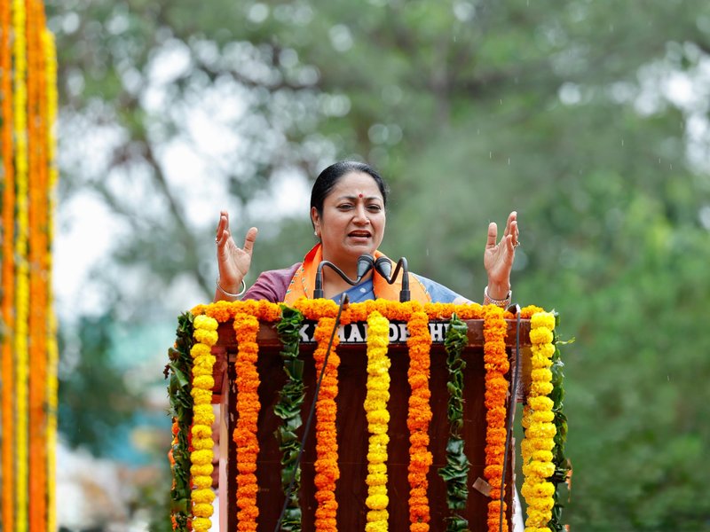 दिल्ली: 1400 नर्सों और पैरामेडिकल स्टाफ को मिली स्थायी नौकरी, रेखा गुप्ता ने पिछली सरकारों पर लगाया भ्रष्टाचार का आरोप