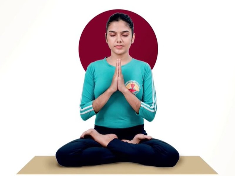 योग से पहले इस सरल लेकिन कमाल की मुद्रा का जरूर करें अभ्यास, मन प्रसन्‍न तो स्वस्थ रहेगा शरीर  